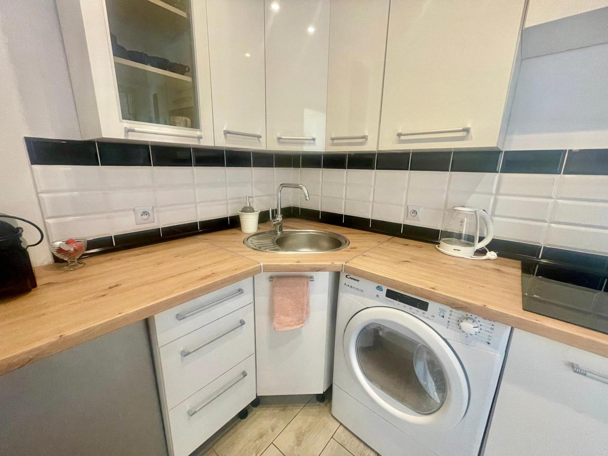 Stary Toruń Apartament Na Szczytnej - Parking מראה חיצוני תמונה